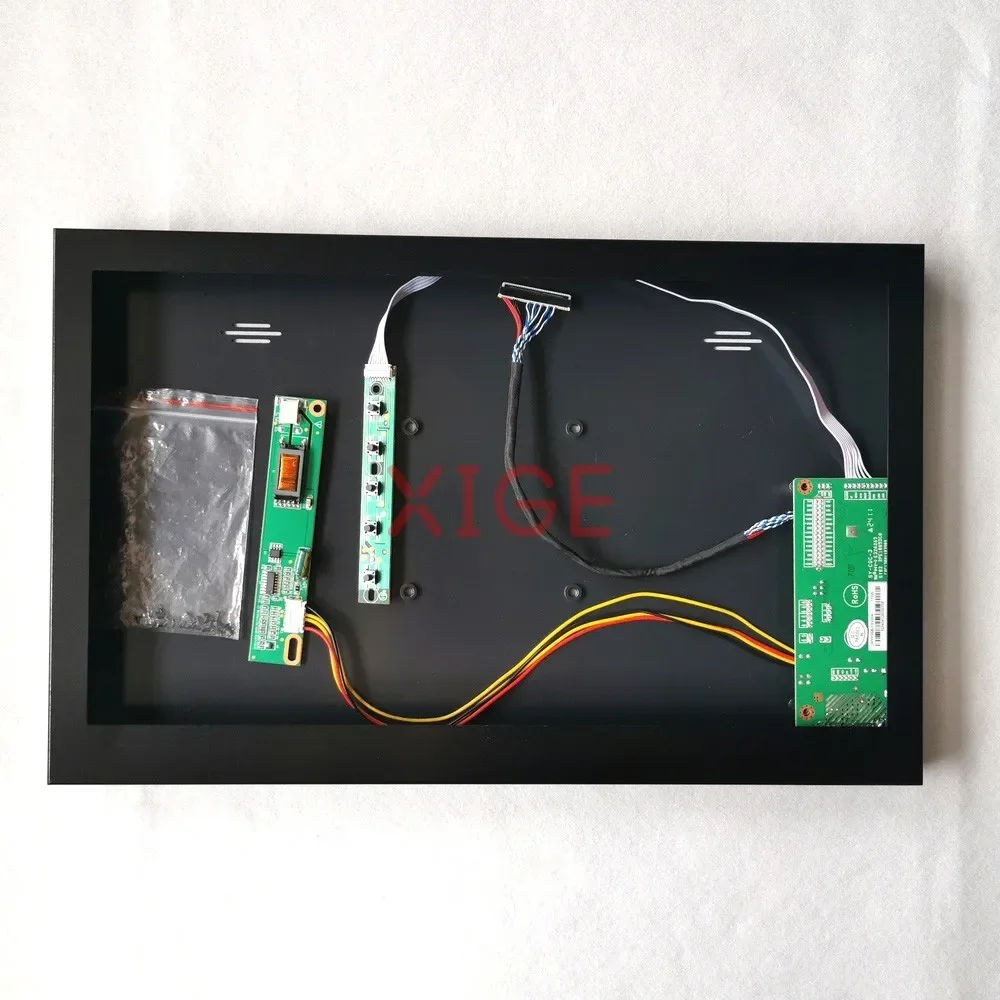 

For LTN150P2 LTN150P3 LTN150P4 LTN150PG LTN150PF LCD Display LVDS 30 Pin 58C Controller Board+Metal Case Kit 1CCFL 1400*1050 15"