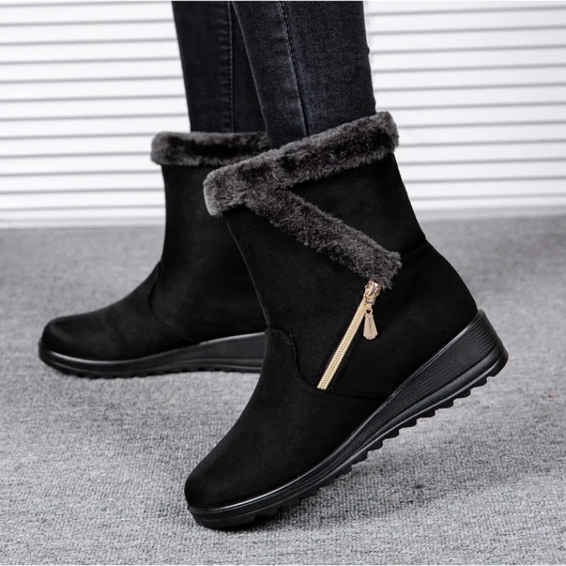 Winter Women\'s Warm Shoe Side Chain High-top Mid-tube Snow Boot Non-slip Fashion Cotton Shoes Comfort Flat Base Boots Large Size