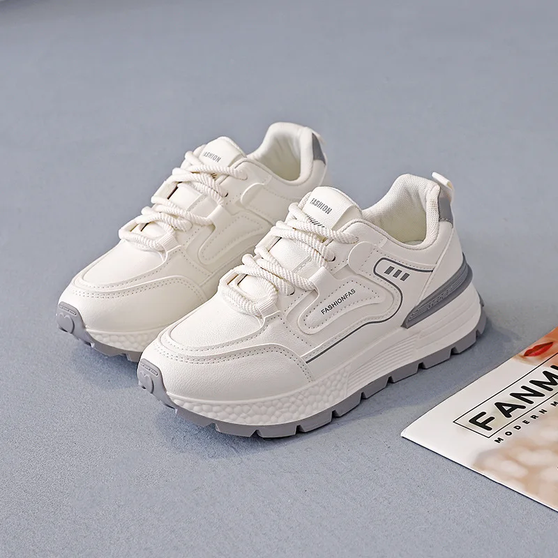 

Women's Soft-Sole Lightweight Spring Autumn Fashion Casual Sports Shoes New Style