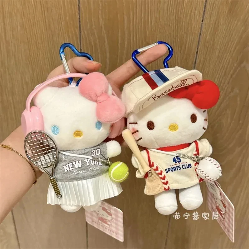 

Рюкзак Hello Kitty, плюшевая игрушка Kt Cat, милый крутой мотоцикл, дизайн теннисиста, мобильный кулон, ключ, кукла, праздничные подарки
