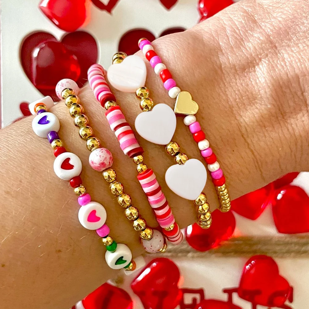 

Go2boho 5pcs Handmade Glass Beaded Heart Bracelet Set Elastic Colorful Boho Stackable Jewelry Valentine's Day Gift for Women