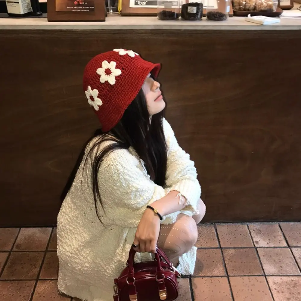 

Casual Handmade Crochet Flower Knitted Hat Korean Style Cute Beanies Hat Sweet Bucket Hat Autumn and Winter