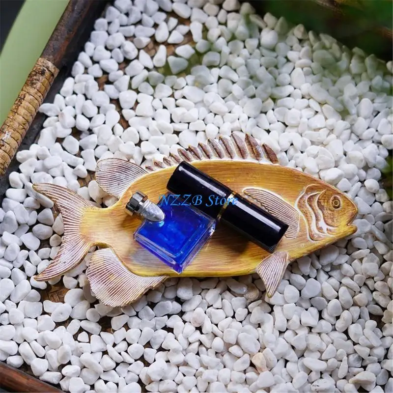 T21F Versatile Fish Shaped Jewelry Plate Accessory Holder for Personal or Shop Use