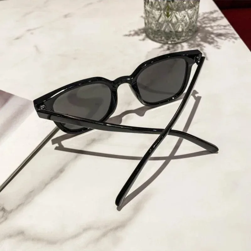 جديد Ins نمط ريترو ساحة النساء النظارات الشمسية رجل مصمم الأزياء النظارات الاتجاه نظارات شمسية للرجل النساء очки Solınlarında Frauenыы