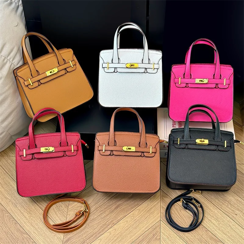 

‌ Женская сумка Kelly в платиновом стиле, новинка 2025 года, вневременная искусственная кожа, сумка через плечо с верхней ручкой и гравировкой логотипа, доставка в течение 5 дней, ЕС