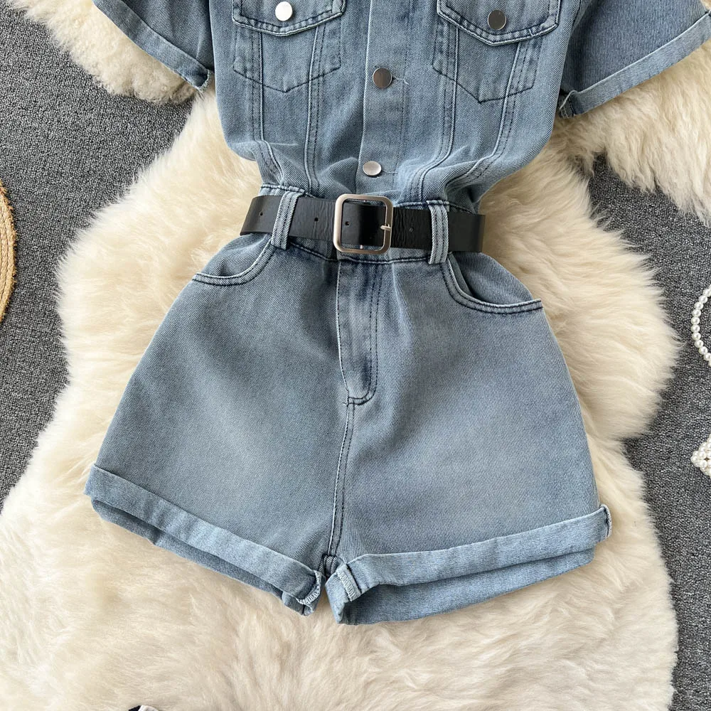 Jumpsuit Denim Shorts 2024 New Women\'s Lapel Short Sleeved Belt High Waisted Wide Leg Shorts Fashionable High Street Ladies Wear