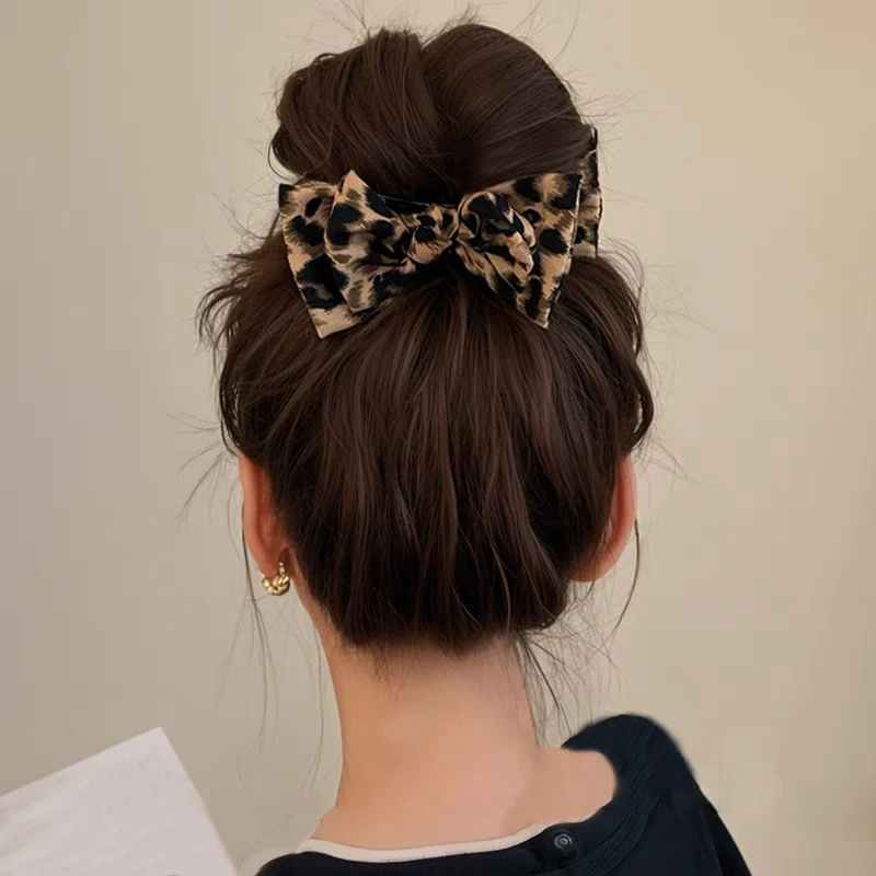 AWAYTR Korean Leopard Bow Grab Clip Ponytail Holder Sweet Hair Claw Hairgrip Elegant Soft Hair Clip for Girls Hairpin Headwear