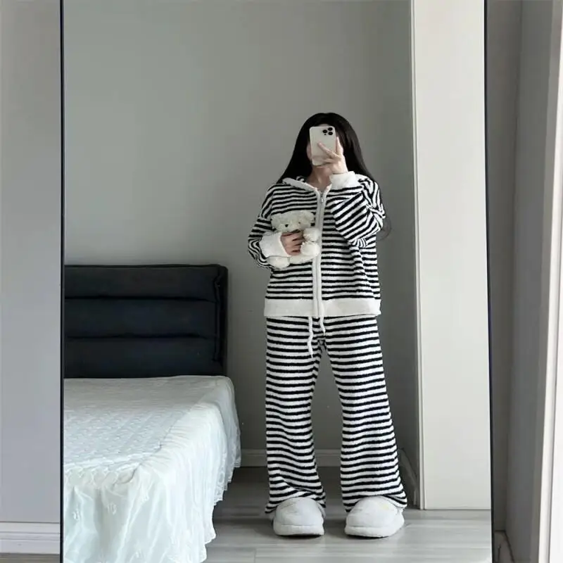 

Hot Pjs Set Women's Pajama Set Women's Warm Winter Pajamas Lazy Wind Fashionable Home Clothes, Pajamas Cute and Soft Pajama Set