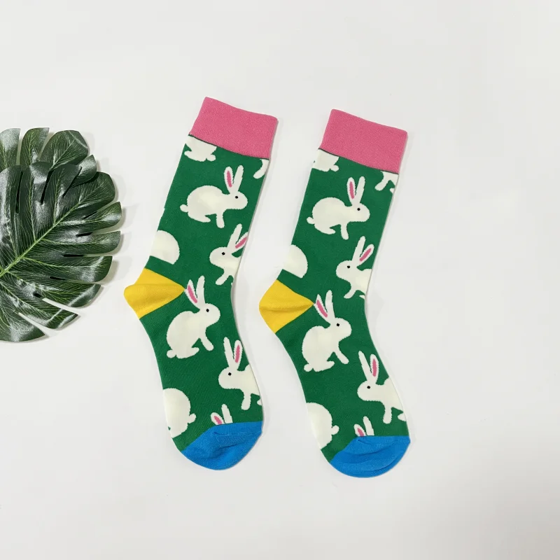 

1 Pair Cartoon Cute Bunny Pattern Color Clashing Fashion Comfortable Women's Mid-calf Socks Suit In All Seasons