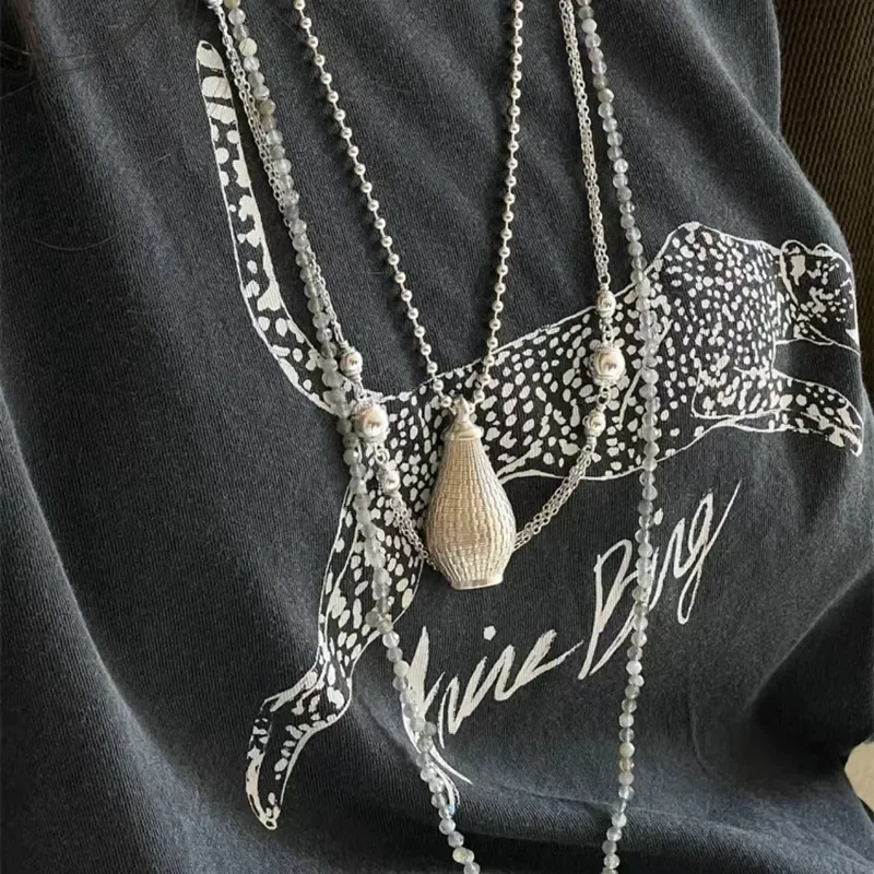 Niche retro woven sweater chain women's hanging basket water bottle long pendant premium versatile bead chain necklace