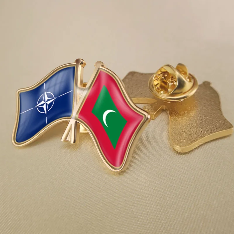 North Atlantic Treaty Organization NATO and Maldives Crossed Double Friendship Flags Lapel Pins Brooch Badges