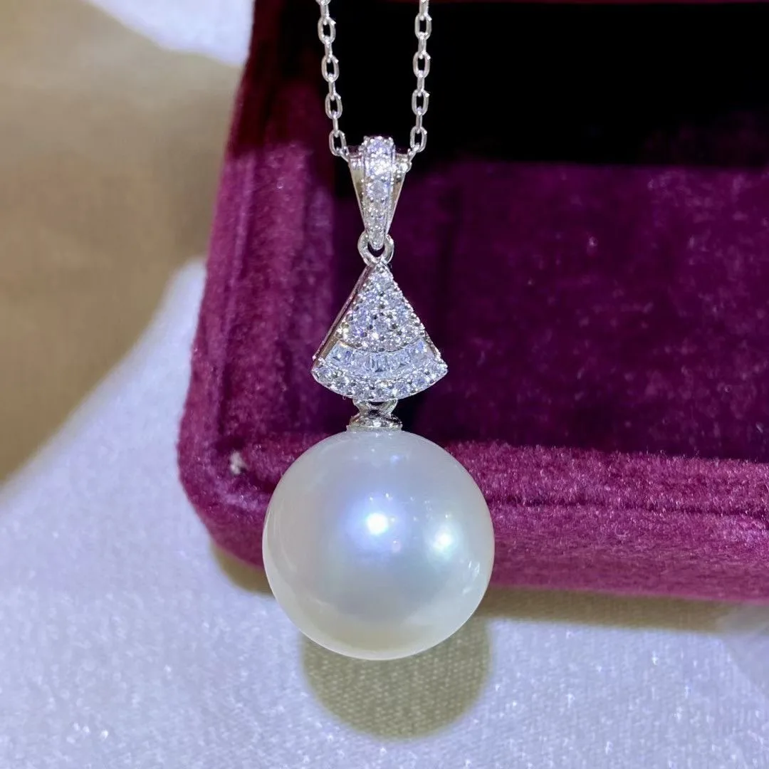 New Pearl Pendant AAA 12-13mm Natural Round South  Sea White Pearl Pendant 925s-18inch