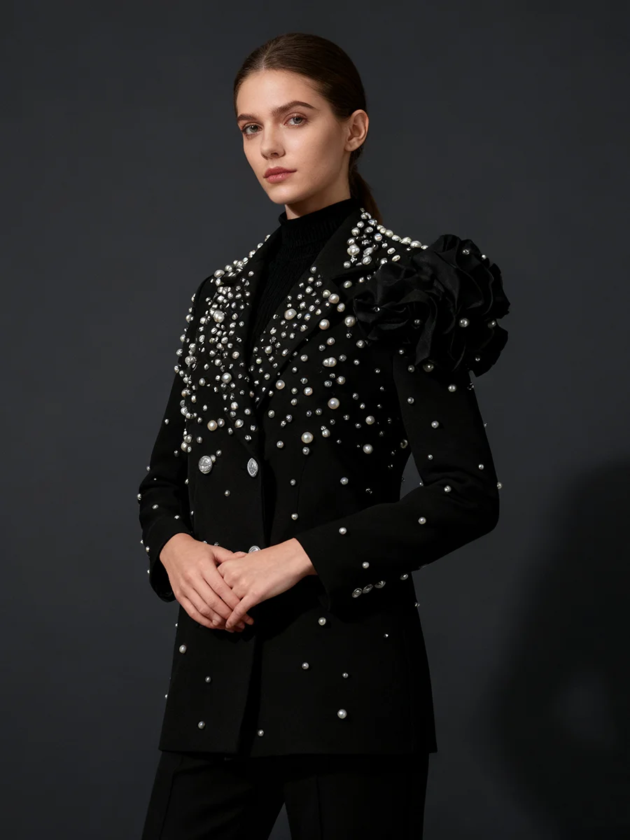 TWOTWINSTYLE Solido Impiombato Perline Eleganti Blazer per Le Donne Risvolto Maniche Lunghe Patchwork 3D Fiore Temperamento Giacca Sportiva Femminile Nuovo