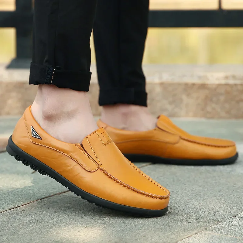 Zapatos informales suaves para hombre, mocasines planos sin cordones, cómodos, para caminar al aire libre y conducir, gran oferta, 2024