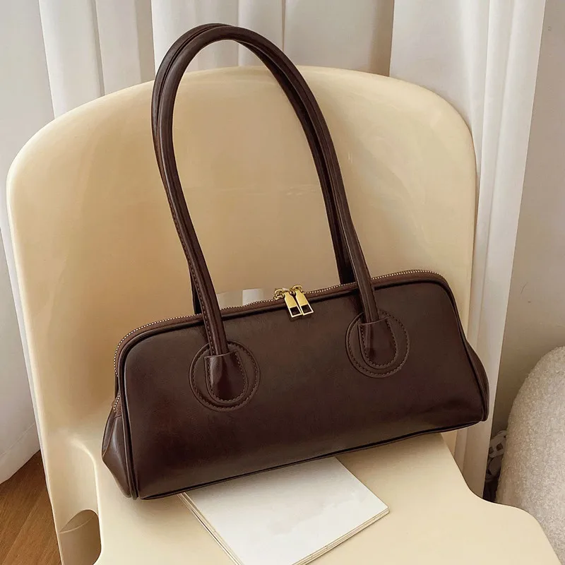 Classic Leather Handbag, Retro Simple Underarm Bag, Elegant Stylish Tote Bag for Women Everyday Casual Versatile Shoulder Bag view 5