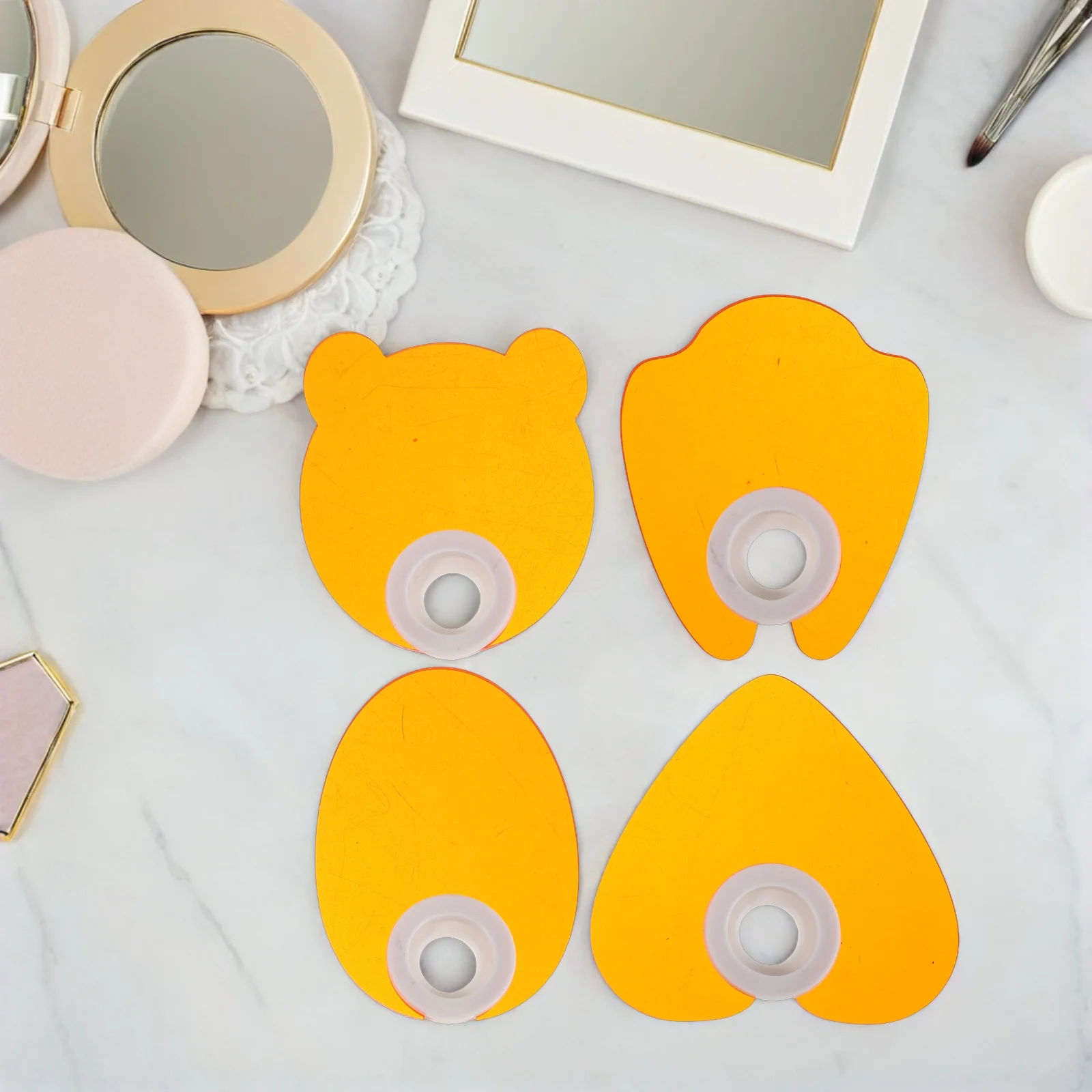 4Pcs Nail Lamp Shield Acrylic Light Blocking Tool Ergonomic Curing Light Plate for Professional Nail Art Manicure Accessories