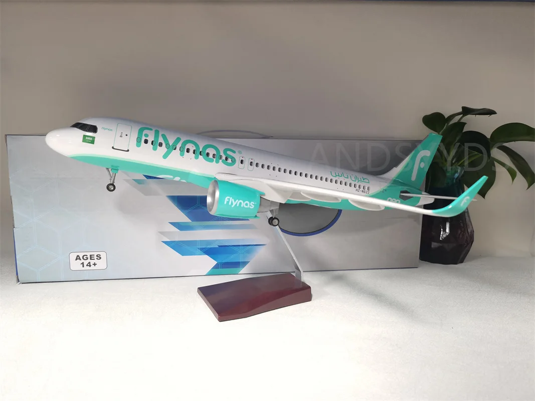 Plane Scale 47cm Aircraft Flynas Airbus Airplane Saudi Nas A320neo Model Diecast Resin Aircraft W Led Display Collection