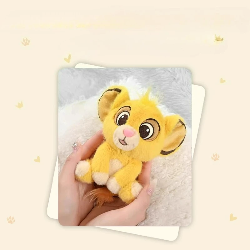 ディズニー 11cm ‌ ライオン・キング ‌   シンバぬいぐるみペンダント、かわいいぬいぐるみ、キーホルダー、バックパックペンダント、子供の誕生日プレゼント