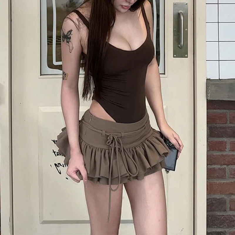 

BKLD 2025 Майярд Стиль Y2K Ретро Коричневый Горячая Девушка Комплект Сексуальная Юбка Костюм U Воротник Боди Без Рукавов + Плиссированные Юбки На Шнурке