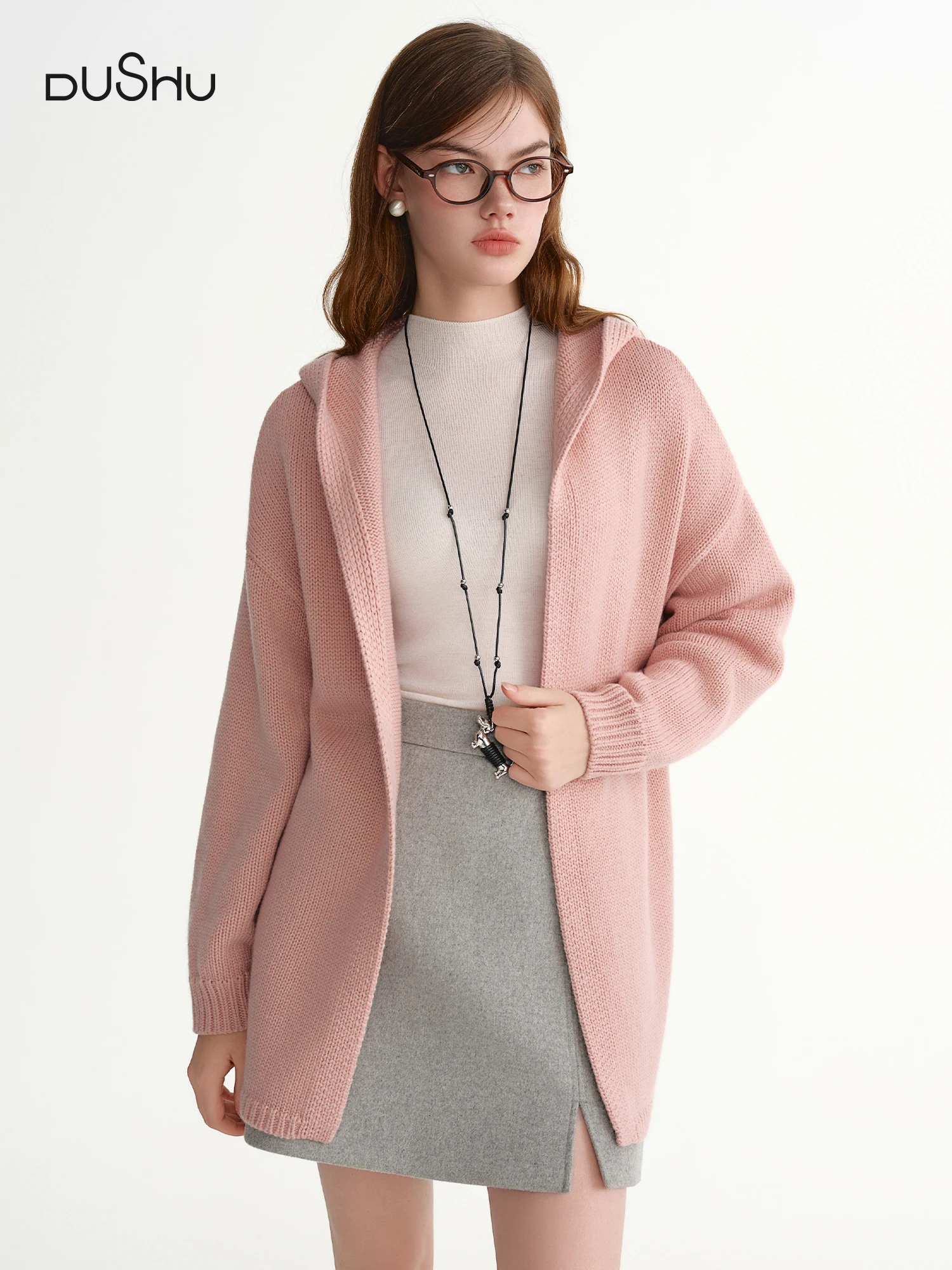 

DUSHU Plus-Size Women's Fairy Tale Town Relaxed Hooded Wool Knit Open Front Sweater Coat Winter 2025 New Arrival Cardigans