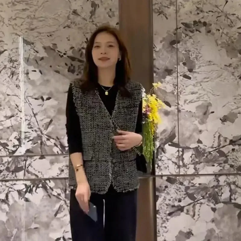 

French Woven Vest Women's Short 2025 Autumn and Winter New High-end Style Outer Sleeveless Vest