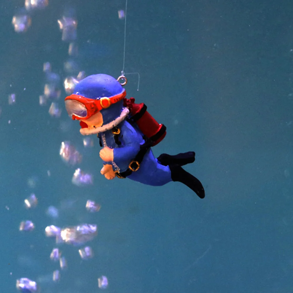 

Fish Tank Diver Ornament Aquarium Decorations Resin Made Safe for Fish Easy to Carry Lightweight Aquarium Decorations