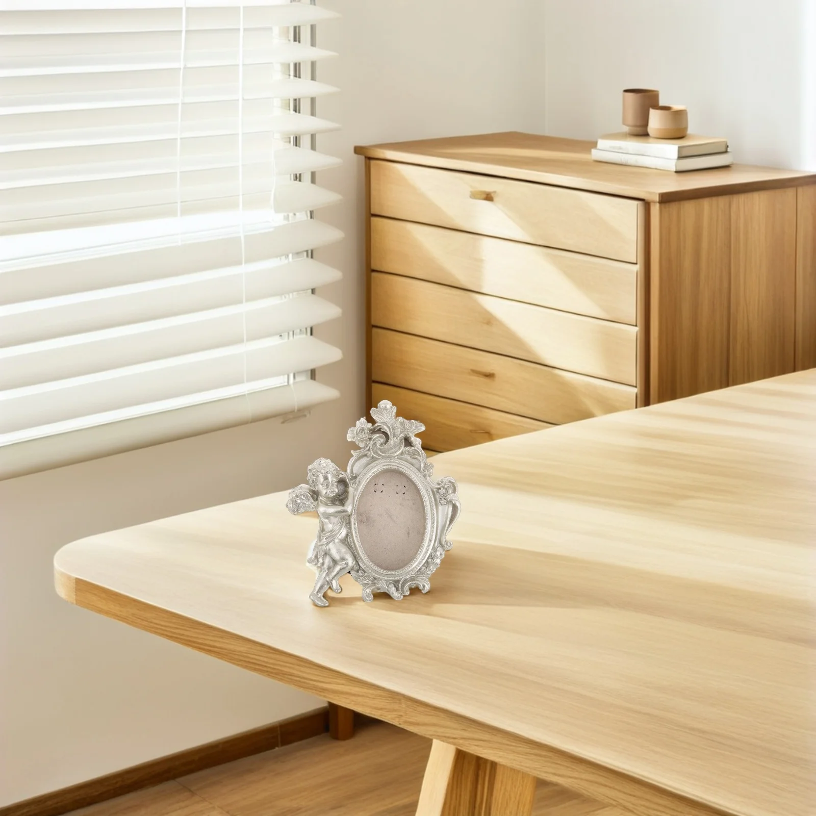 

Angel Photo Ornament Resin Victorian Style Cute Angel Girl Tabletop Decor For Photography Home Decoration Frame Memorial