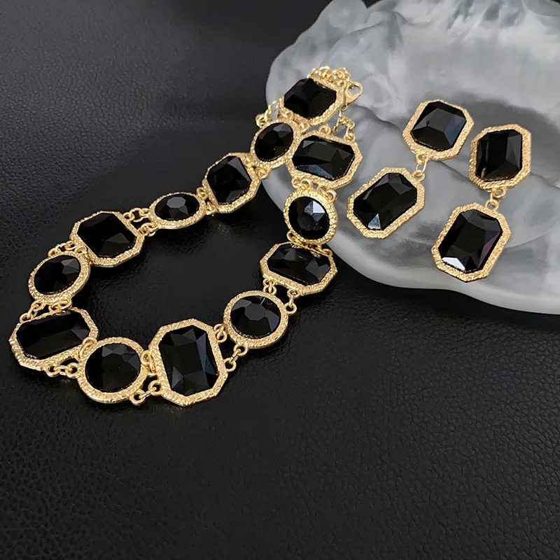 Crystal Square Round Necklace for Women Retro Fashion Collar Chain Luxury Dangle Earrings Women\'s Jewellery Set Two Pieces