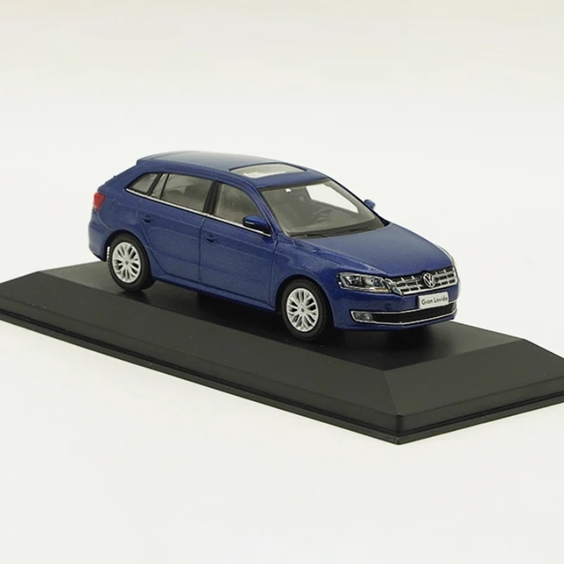 Original 1:43 2013 Gran Lavida Alloy Car Model Classic Adult Souvenir Gift Static Display