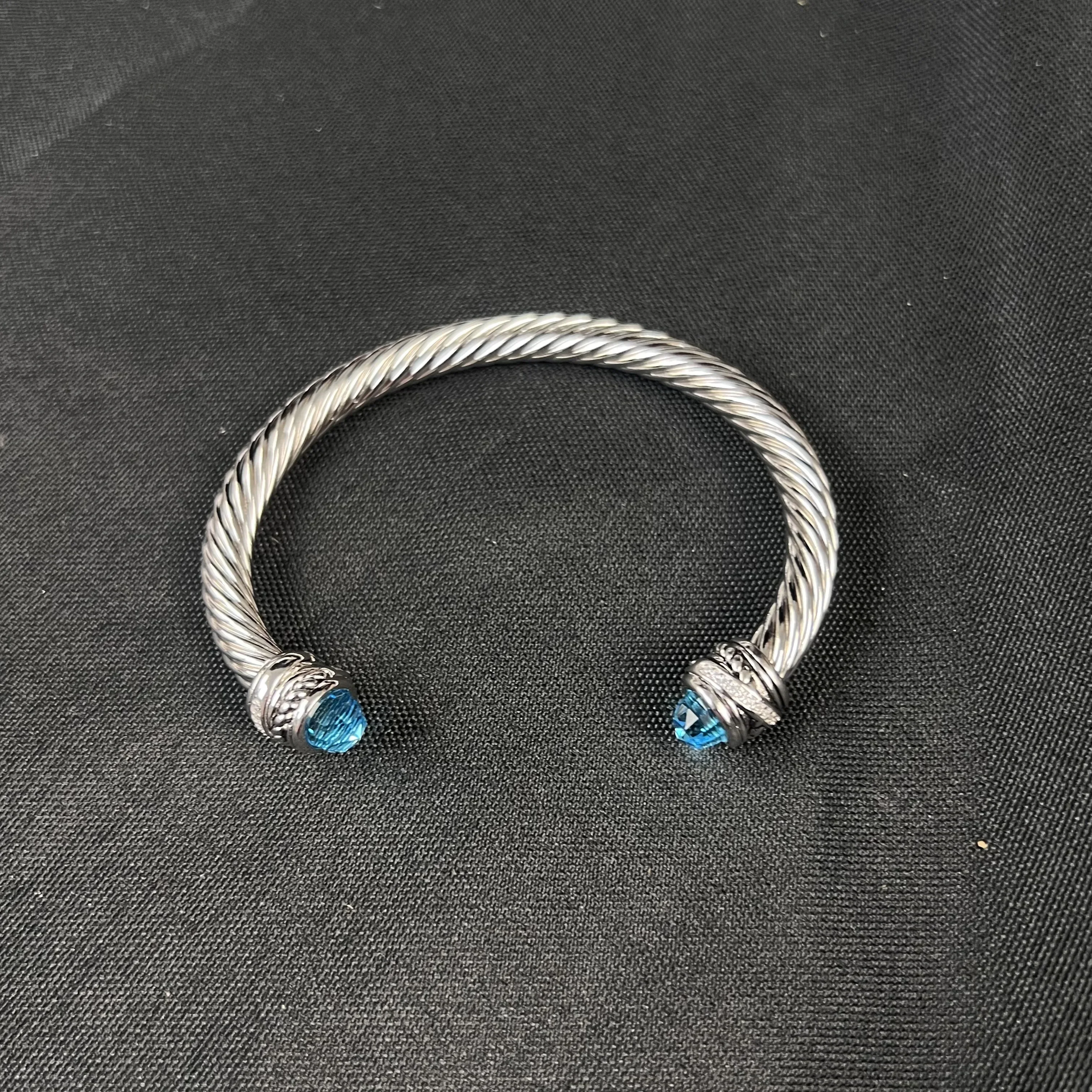 S925 الفضة الاسترليني الجديدة 7 مللي متر الدورية رئيس كريستال الحفر سوار محايد موضة الاتجاه الرجعية الكلاسيكية شخصية المجوهرات الفاخرة