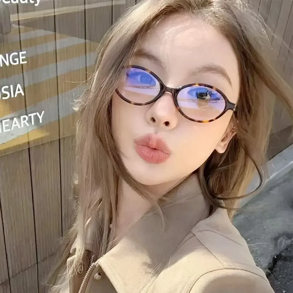 Y2K Retro Oval Frame Glasses Women Female Sweet Cool Eyewear Trend Reading Computer Anti Blue Light Eyeglasses