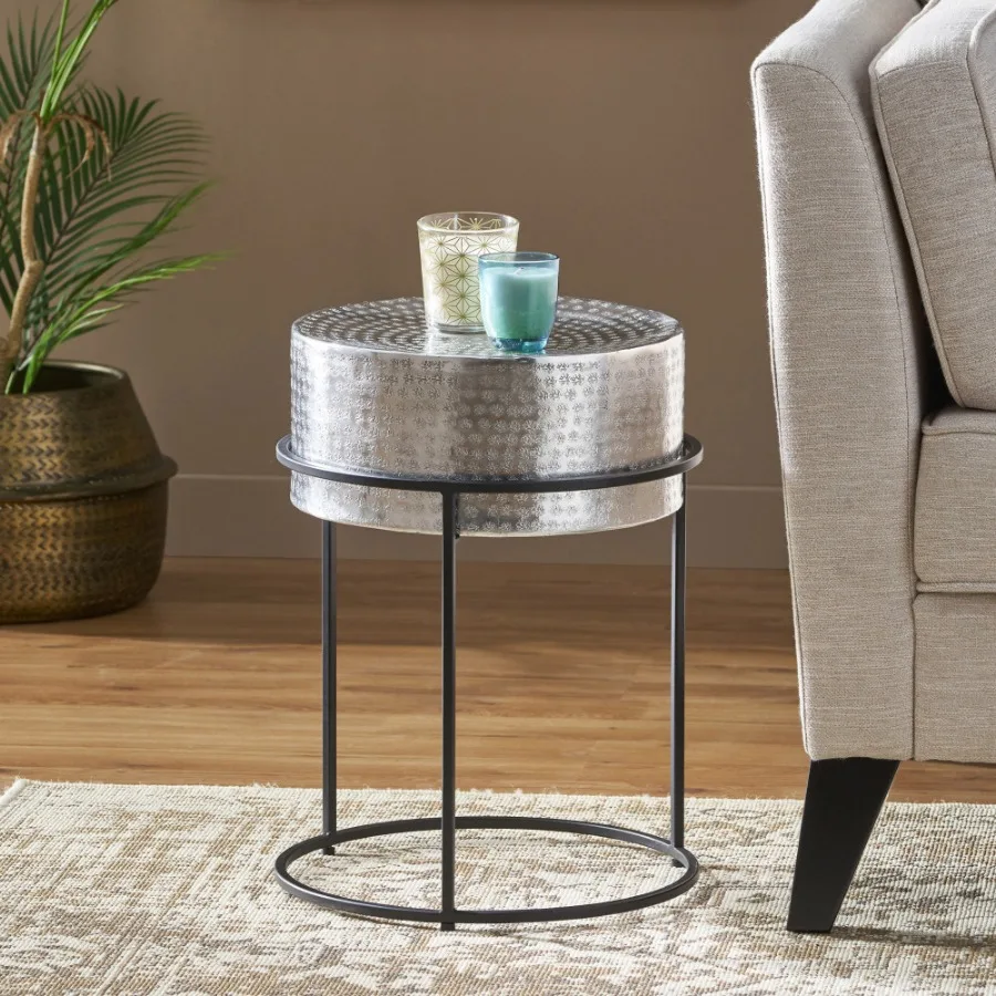 Round End table  - Comfortable atmosphere living atmosphere