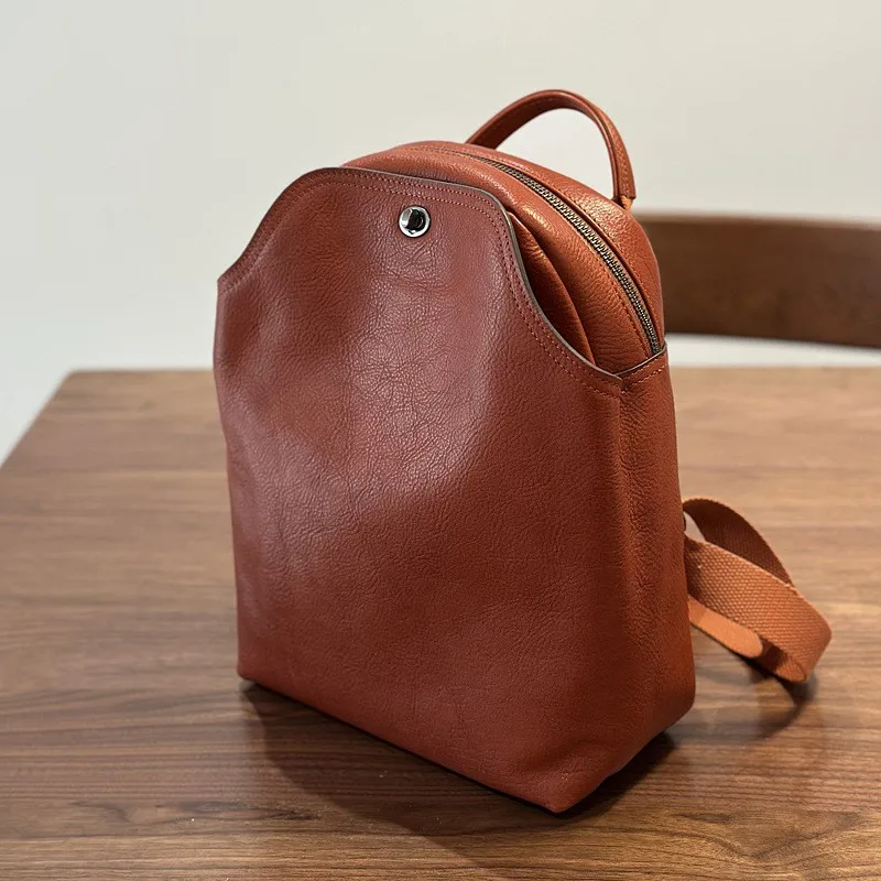 

Johnature 2025 New Genuine Leather Simple Travel Backpack Commuter Large Capacity Versatile Solid Color Casual Backpacks