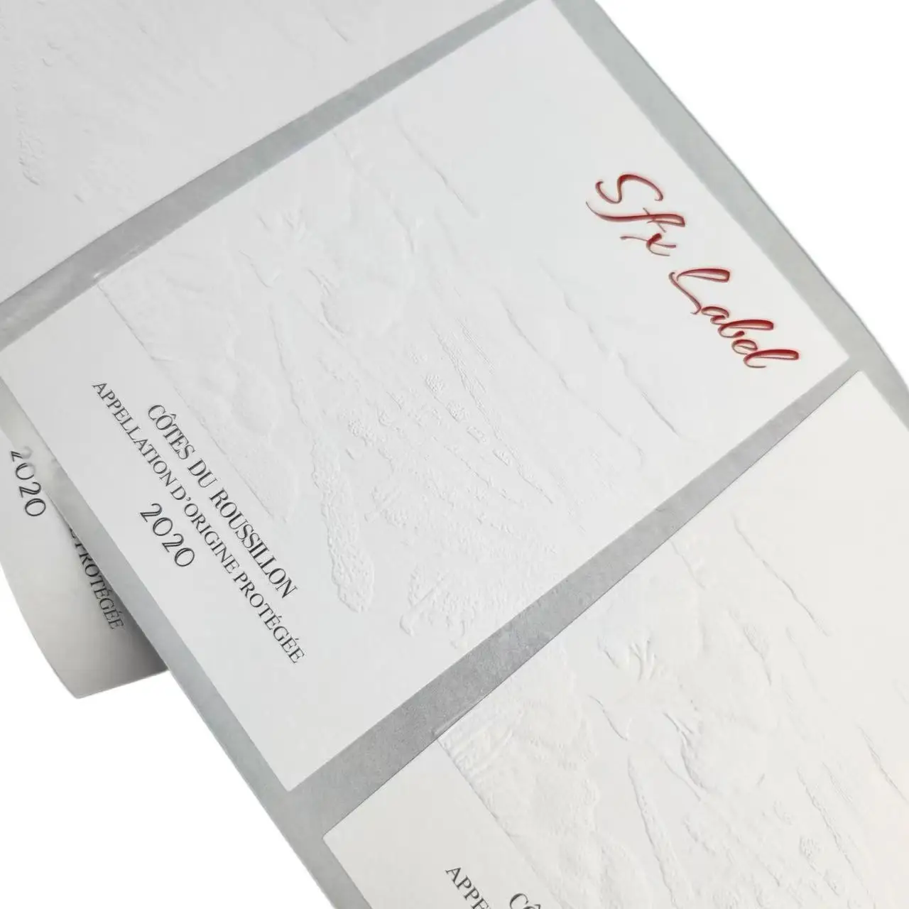 

Изготовленная наклейка по индивидуальному заказу | Вино, Пиво, Виски, Горка | Текстурированная бумага с УФ-печатью | Пластиковая этикетка для напитков