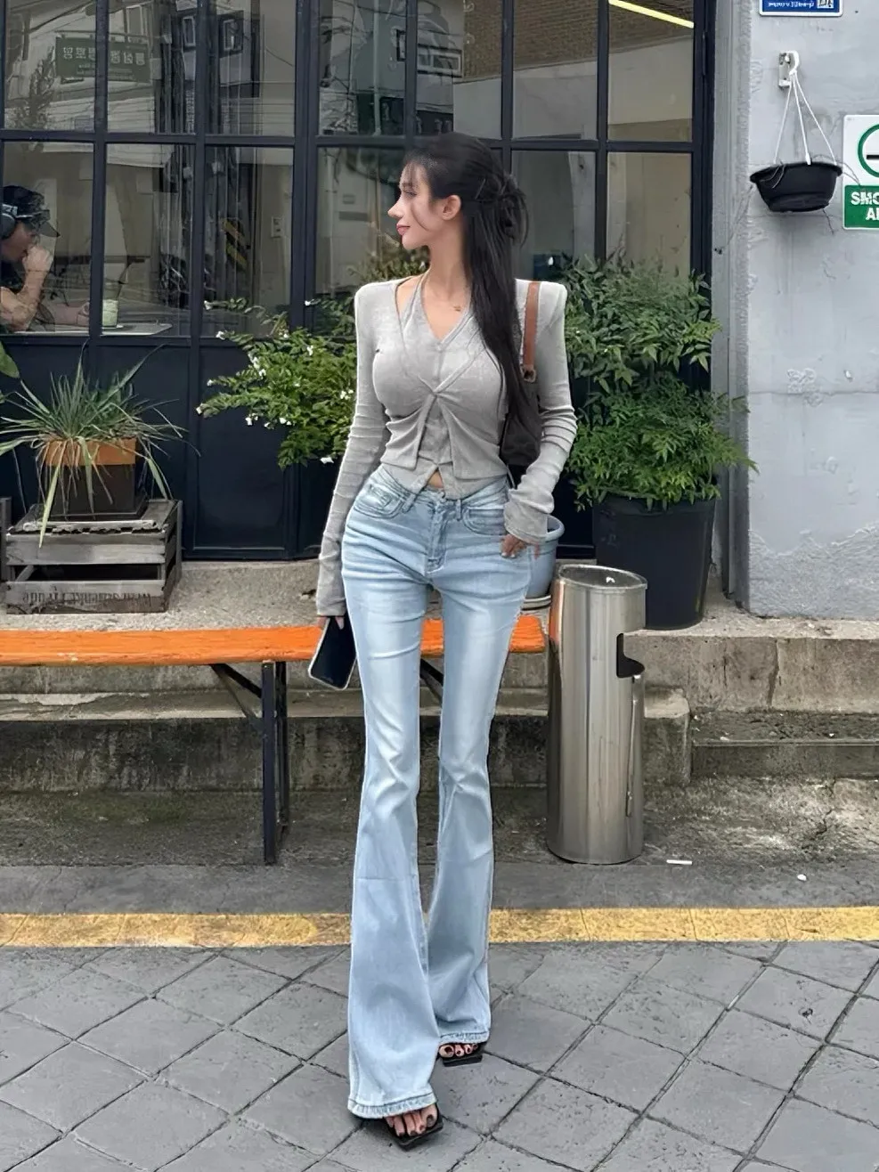 

Low Waist Retro Flared Jeans Pocket Design Hip Enhancing Waist Slimming Women's Cotton Stretch Denim Spring Season High Butt ...