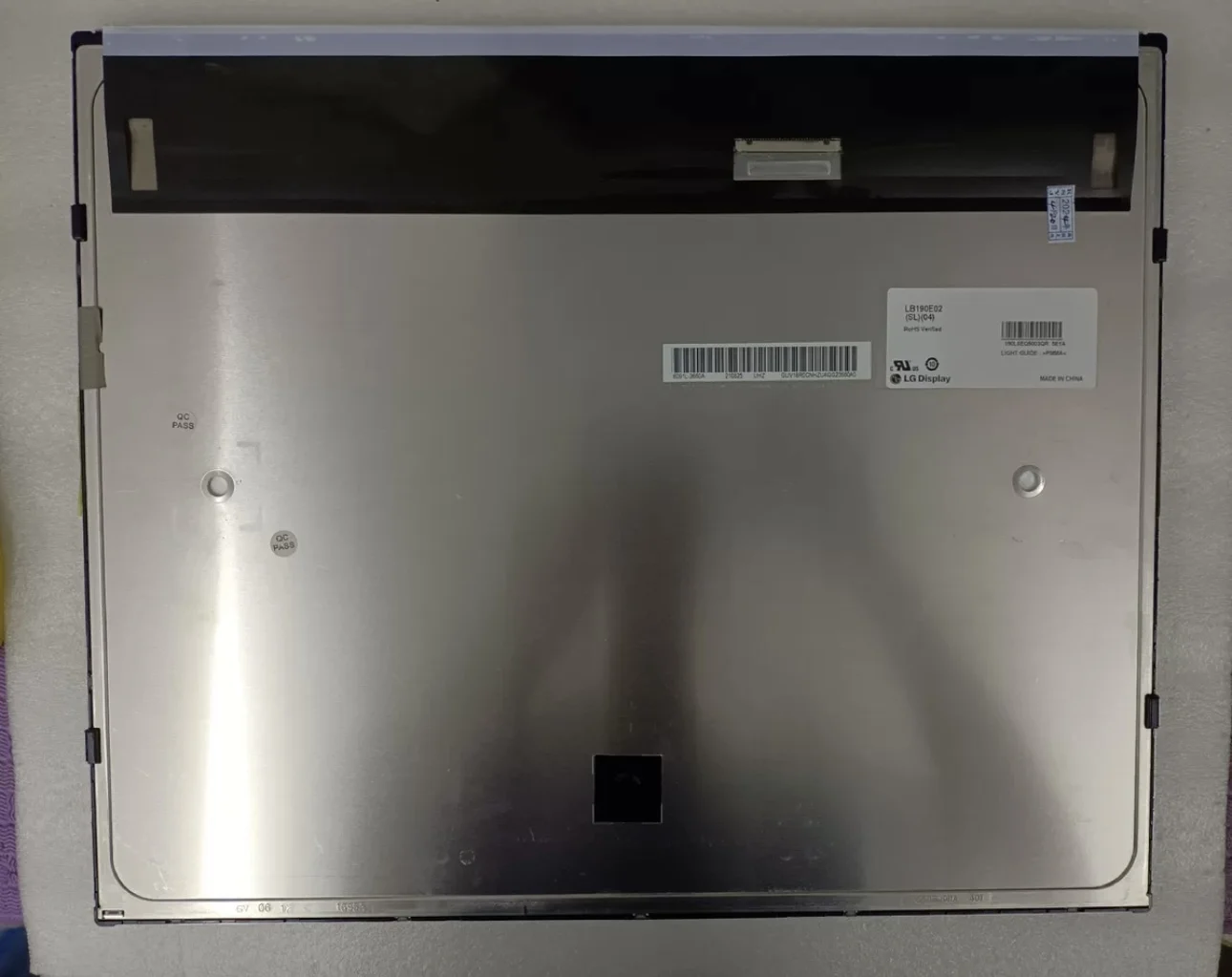 Novo e original monitor LCD LB190E02-SL01 de 19 polegadas