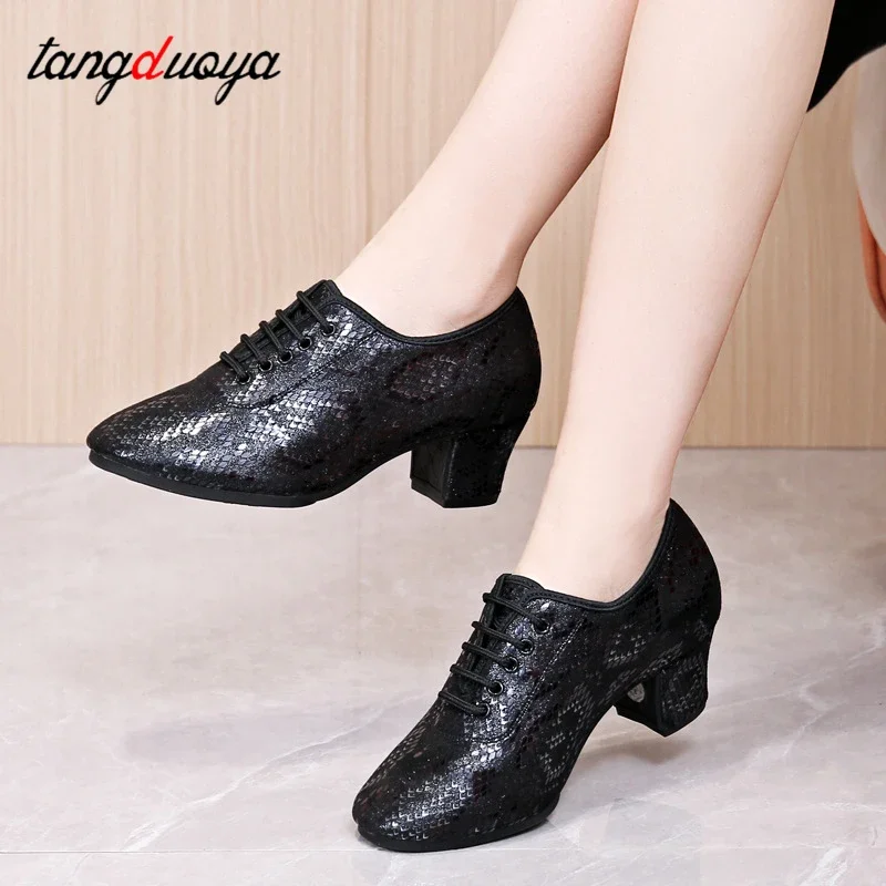 Ladies Modern Dance Shoes Women Adult Square Dance Shoe Mid-Heel Soft Bottom Black Dancing Women's Performance Shoes