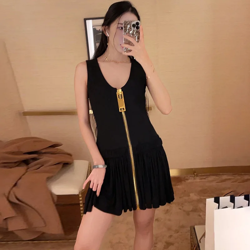 [zoci] Autumn Women Focus Summer Black Sleeveless Dress Zipper Design, Slim Fit, High Waist, Sexy Tank Top, Short Skirt New