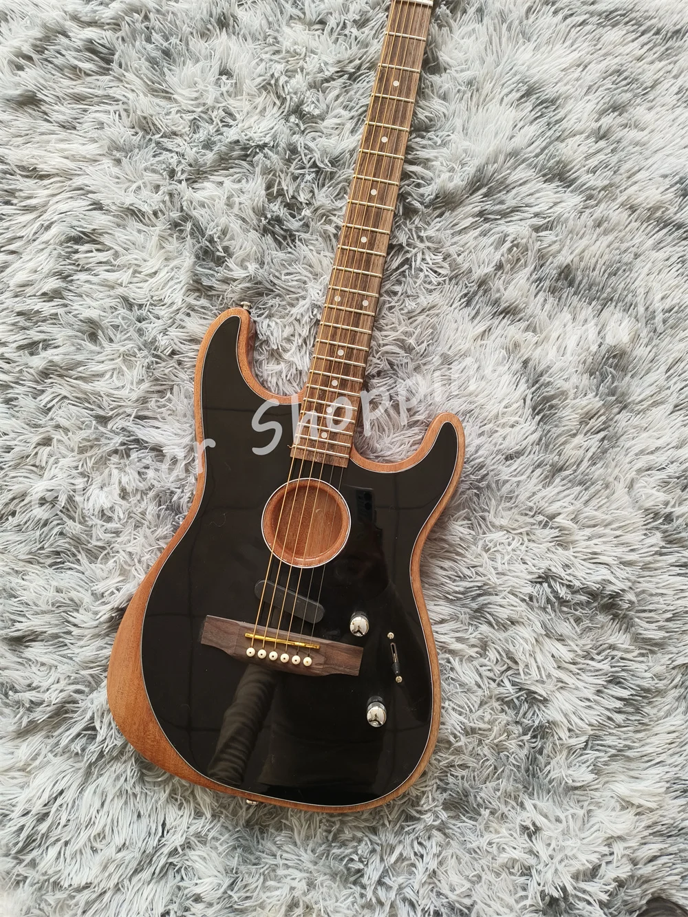 Black face bobbin Electric guitar, upgraded cartridge, super beautiful in kind, supports customization,fine workmanship，free del