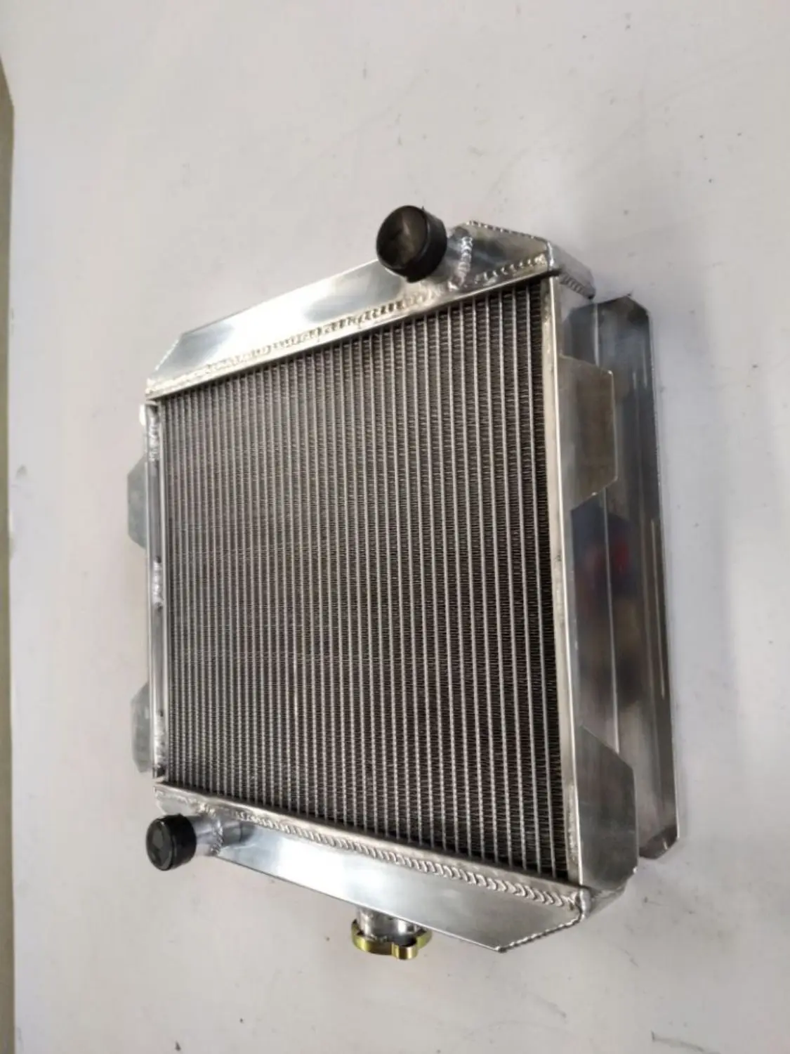 56MM FOR FORD CAPRI II MK1 2600/2800 V6 LHD US-SPEC M/T 71-77 ALUMINUM RADIATOR