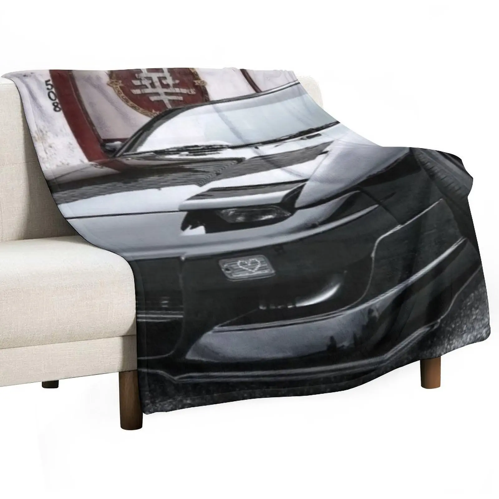 Black MR2 Throw Bla…