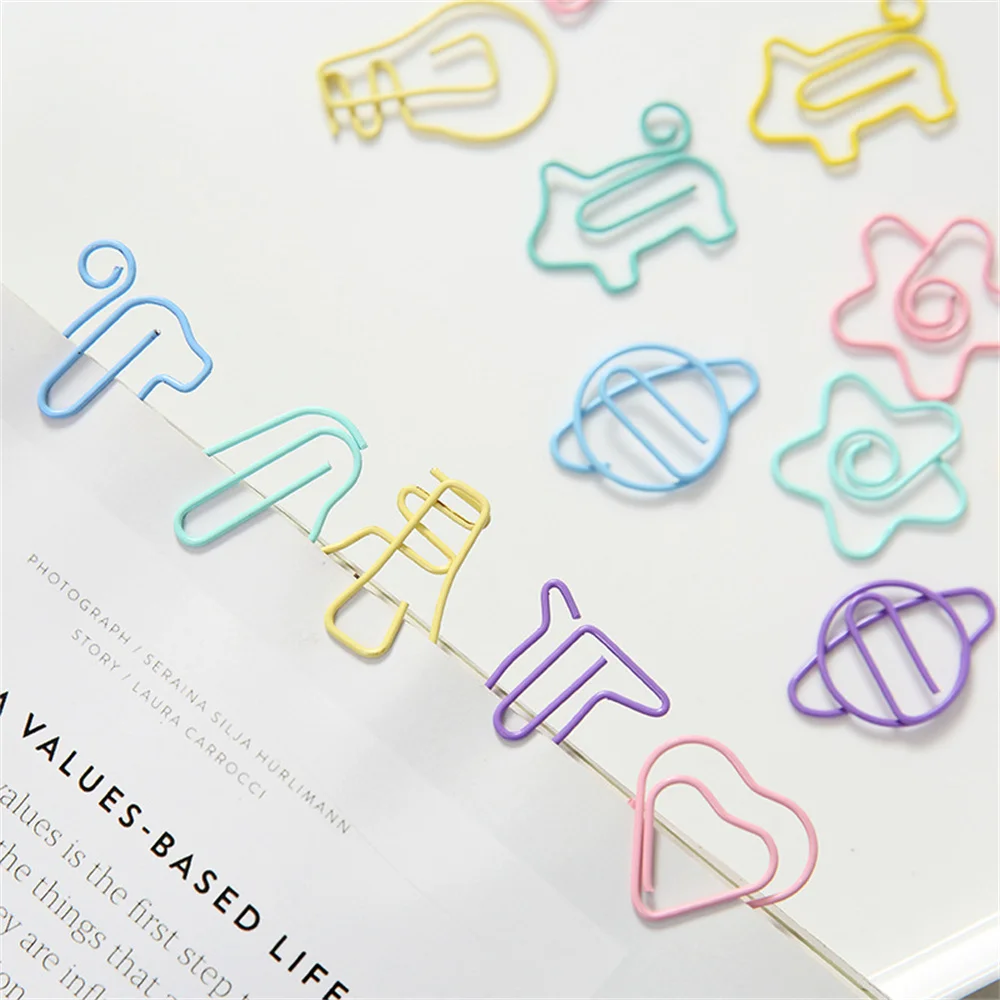 Graffetta in metallo Design carino Mini segnalibro in metallo piccolo ufficio creativo graffetta carina cancelleria pratica studenti Color caramella