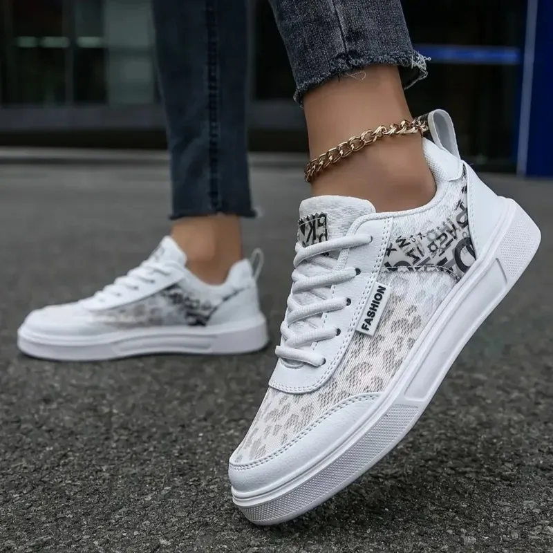 

Womens Shoes White Sneakers Flat Casual Shoes Breathable Comfortable Women Slippers Shoe for Women Lace Up Women Vulcanize Shoes