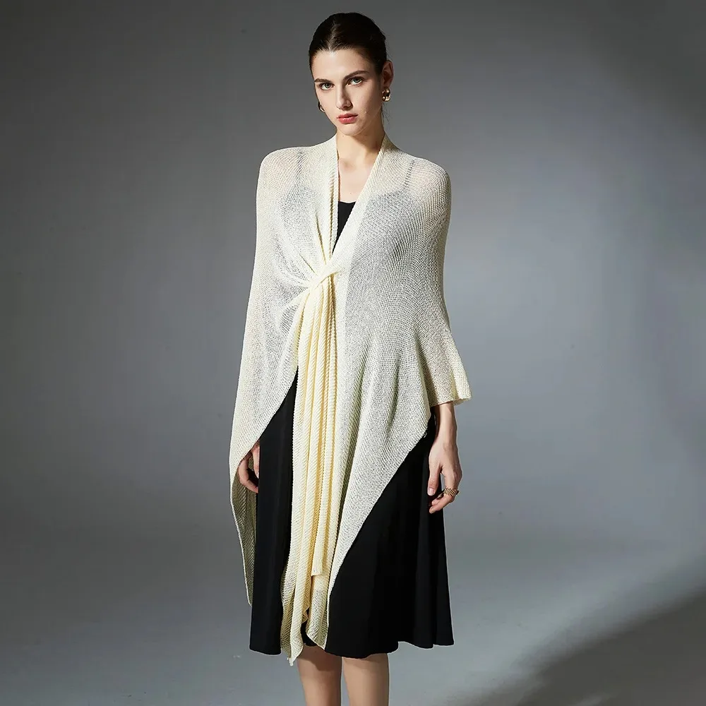 

Women's Knitted Cape Shawl - Versatile Travel Poncho for Spring Summer Autumn Keeps Warm in Air-Conditioned Rooms 2026 New