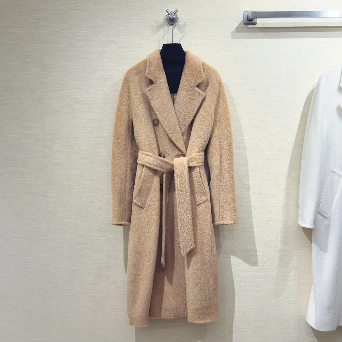 

High End Women Winter Warm Alpaca Coat x-Long Design Classic Double Breasted Outerwear Elegant Women Clothing
