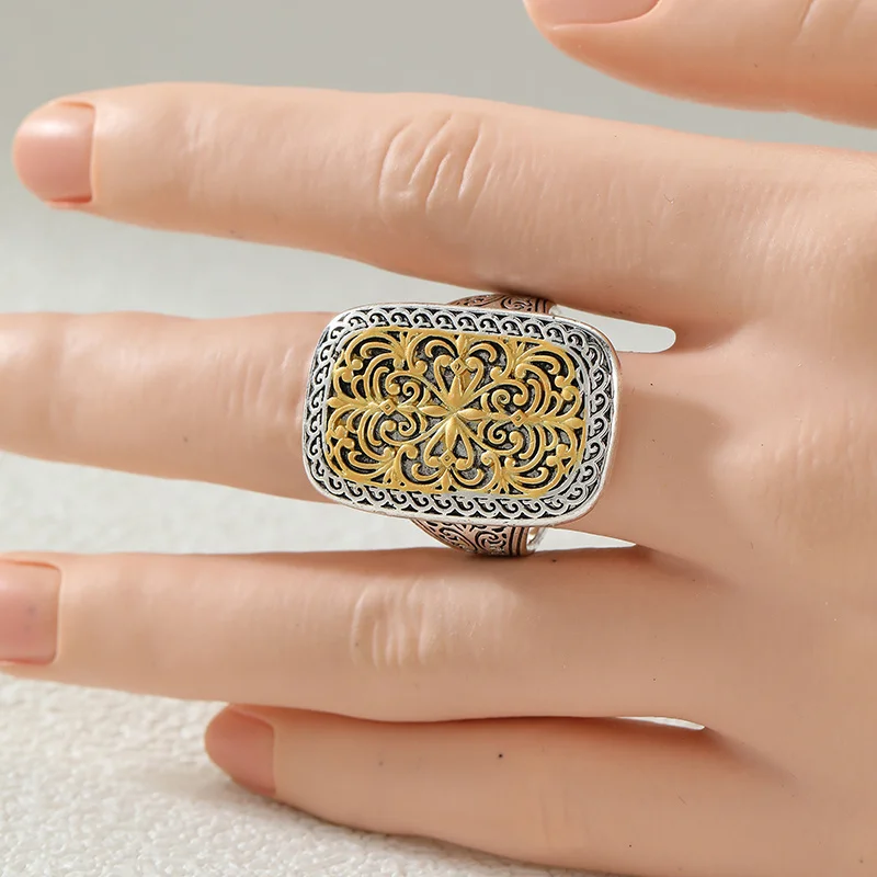 Women's Rectangle Carved Wide Ring wo Tone Design and Vintage Rolled Grass Pattern Ring Bohemian Style Jewelry Accessory