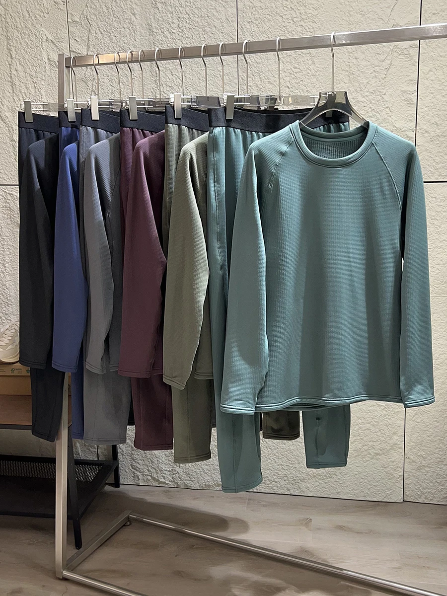 

Dynamic Outdoor Thermal Clothing Set Men's Women's Fleece Polyester Quick Dry Sweat Absorbent Long Sleeve round Neck Pants