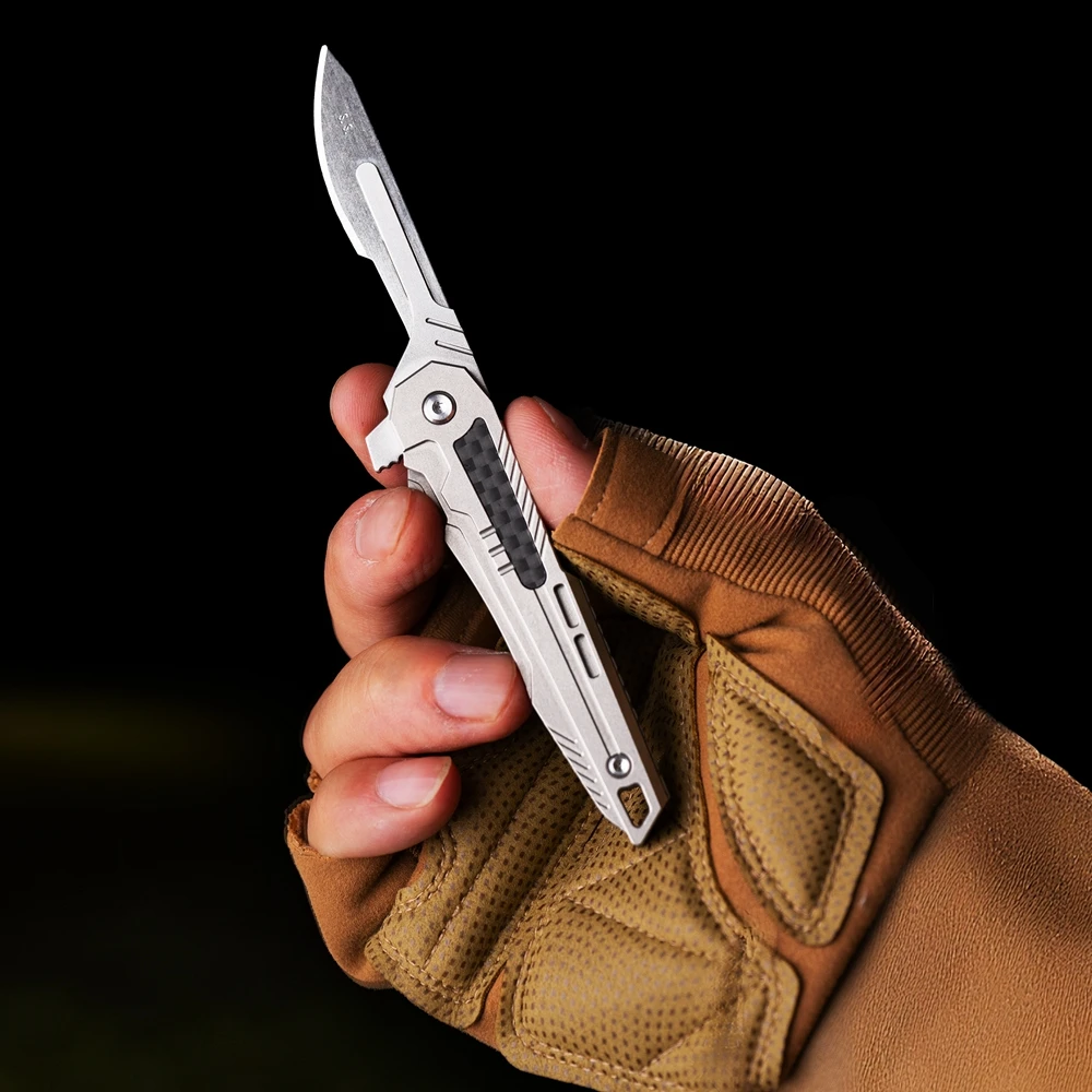 EDC Titanium Alloy Carbon Fibre Handle Folding Knife Hollow Paper Cutting Art Blade Cutting Knife Unpacking Pocket Outdoor Tools