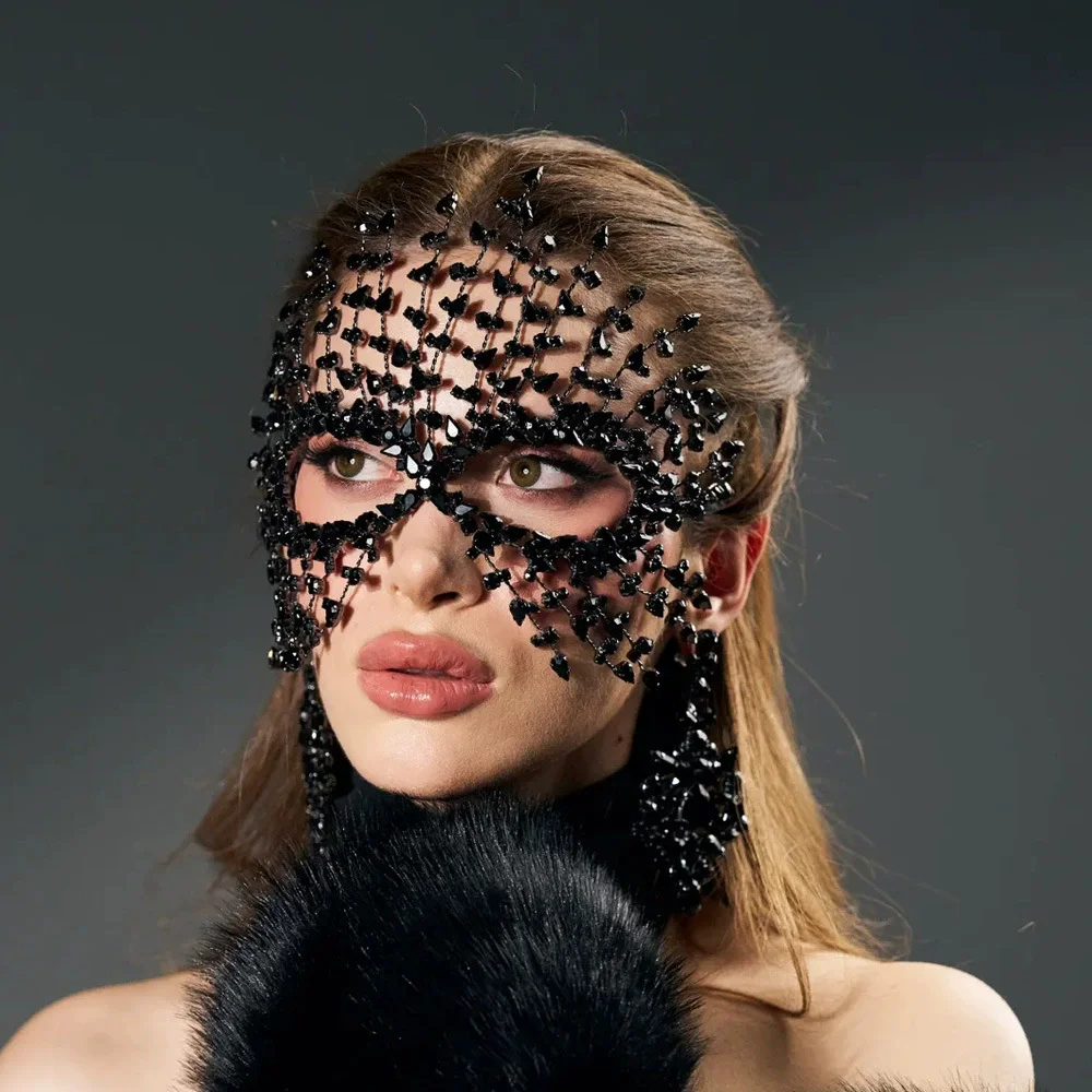New Product Makeup Party Stage Performance Water Diamond Mask Exaggerated Black Face Mask Women's Fashion Jewelry Accessories
