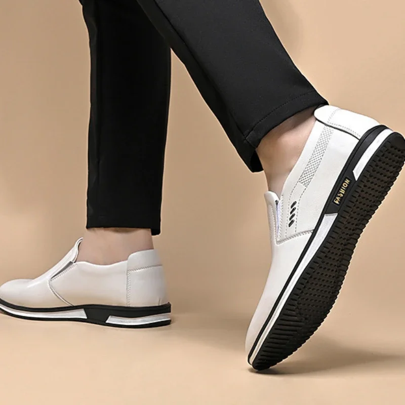 Leather Shoes for Men 2023 New Men's Breathable Outdoor Slip-on Casual Shoes Business Formal Shoes PU Leather Loafers for Men